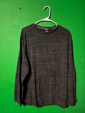 Athletic Works Men's Long-Sleeve Crew Neck Shirt - Charcoal Gray